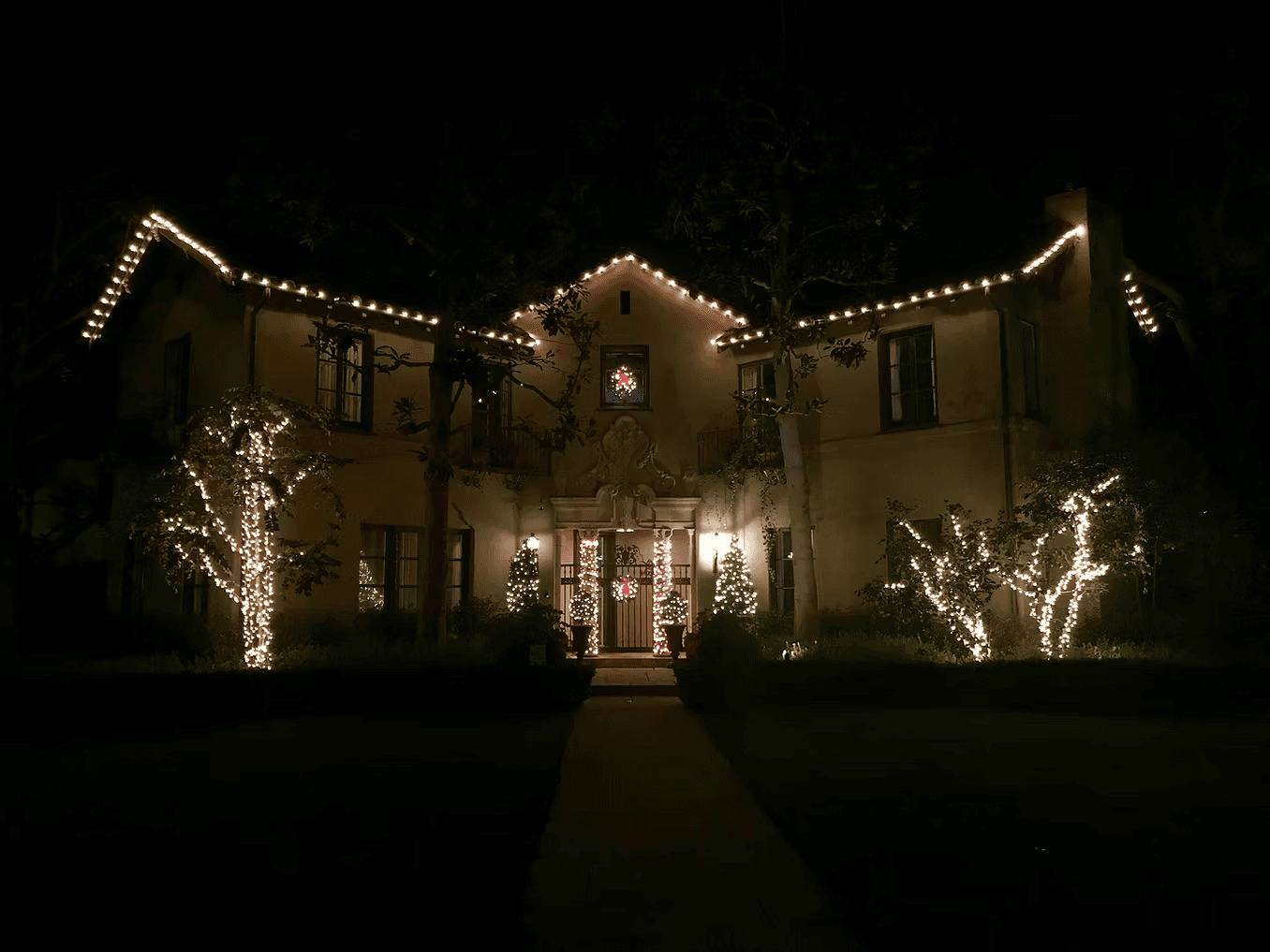 Christmas light installation 3